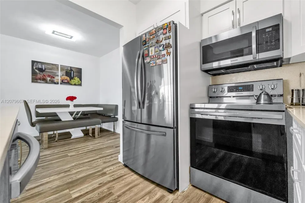 7441 Wayne #15I Miami Beach, FL 33141