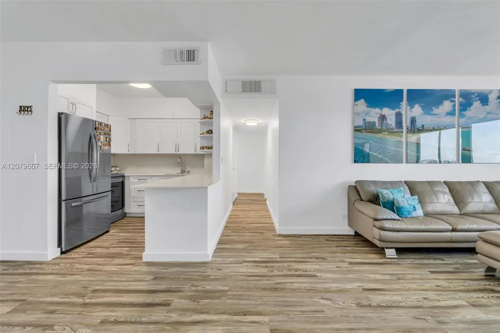 7441 Wayne #15I Miami Beach, FL 33141