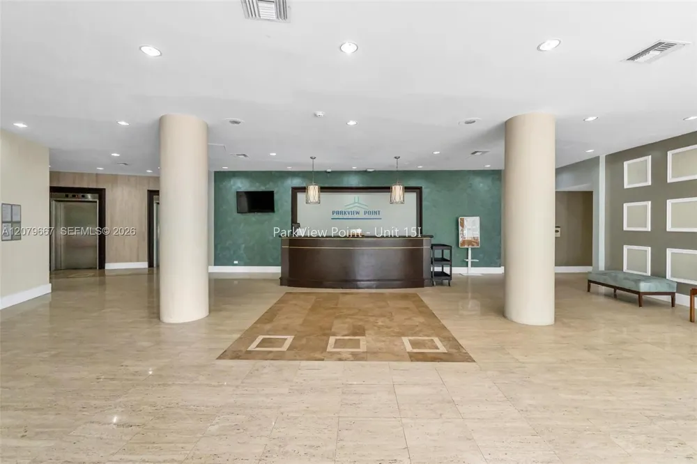 7441 Wayne #15I Miami Beach, FL 33141