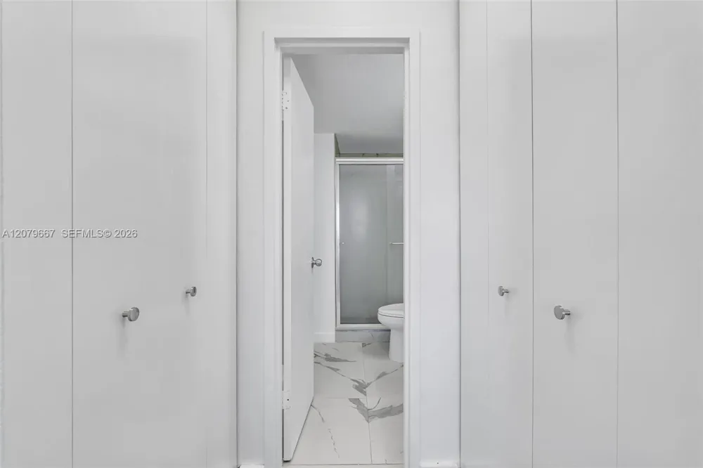 7441 Wayne #15I Miami Beach, FL 33141