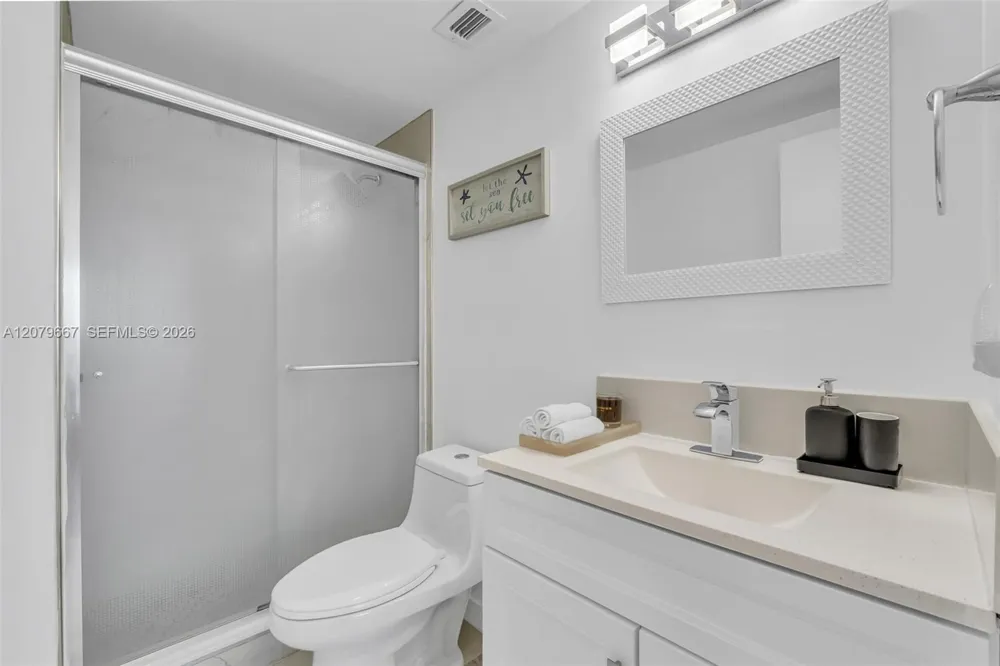 7441 Wayne #15I Miami Beach, FL 33141