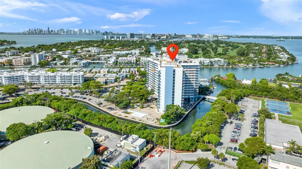 7441 Wayne #15I Miami Beach, FL 33141