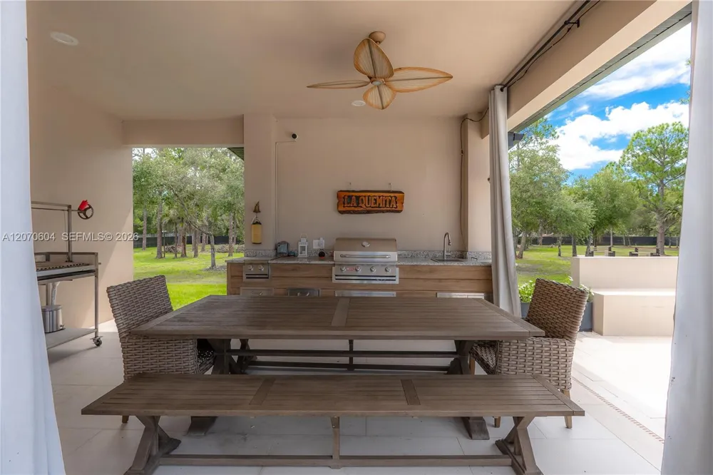 300 Montura Ave Clewiston, FL 33440