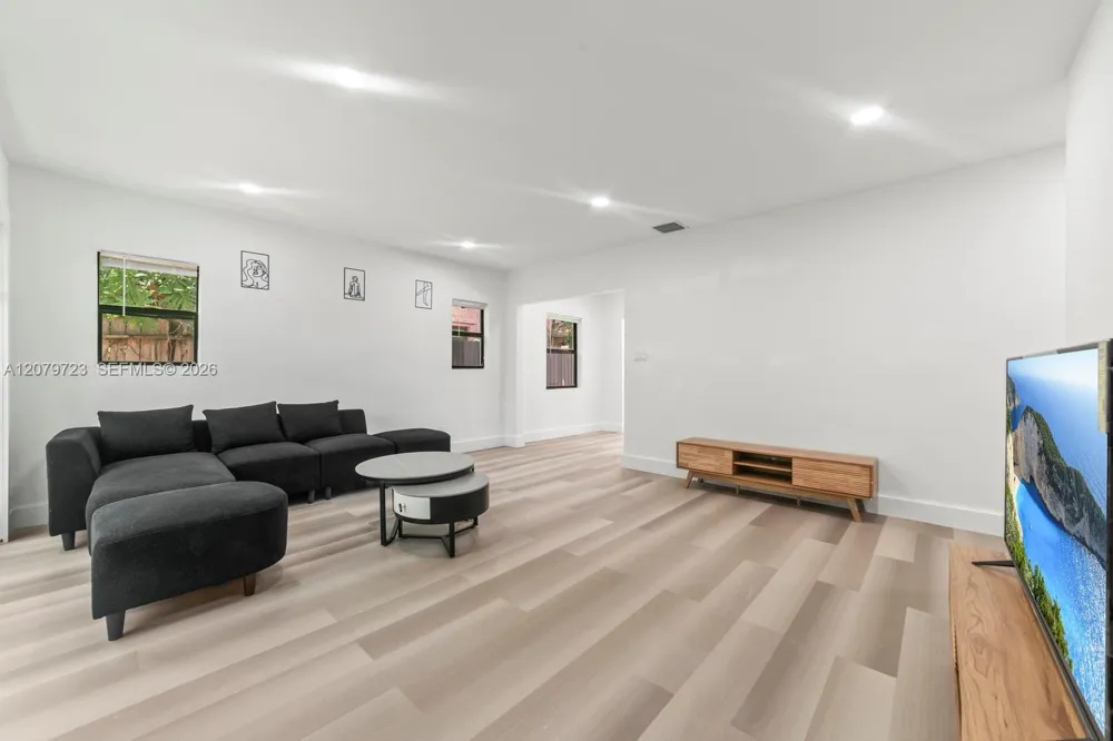 509 SE 19th St Fort Lauderdale, FL 33316