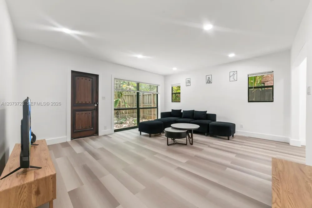 509 SE 19th St Fort Lauderdale, FL 33316
