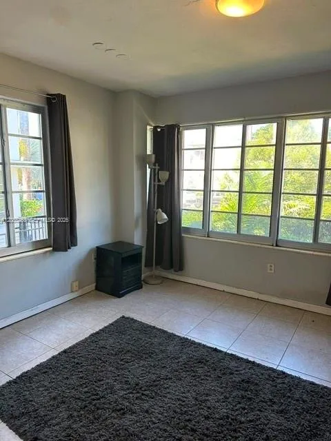 1525 Meridian Ave #101 Miami Beach, FL 33139