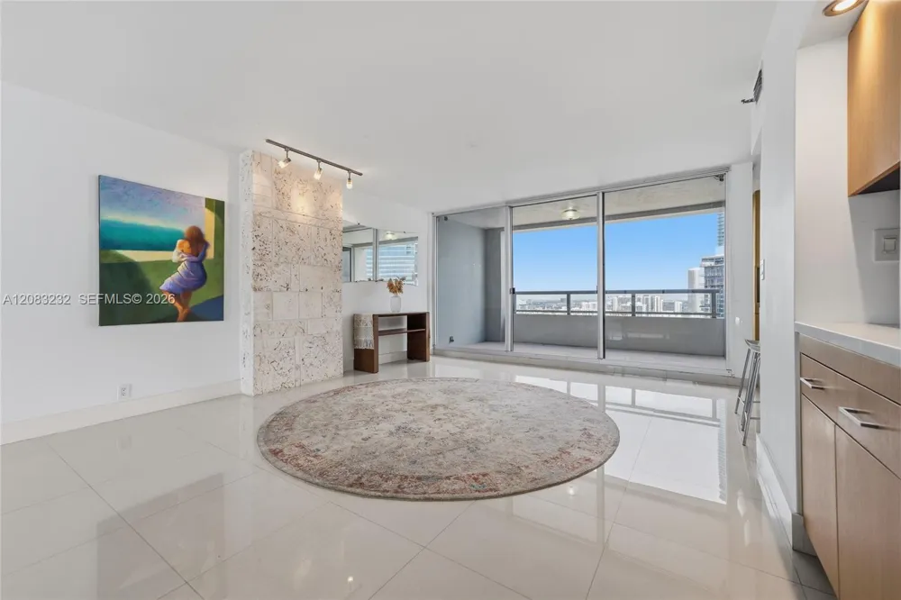 1541 Brickell Ave #B3403 Miami, FL 33129