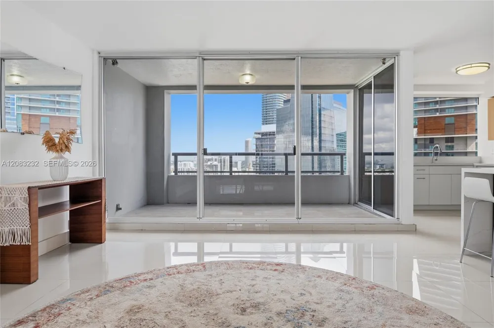 1541 Brickell Ave #B3403 Miami, FL 33129