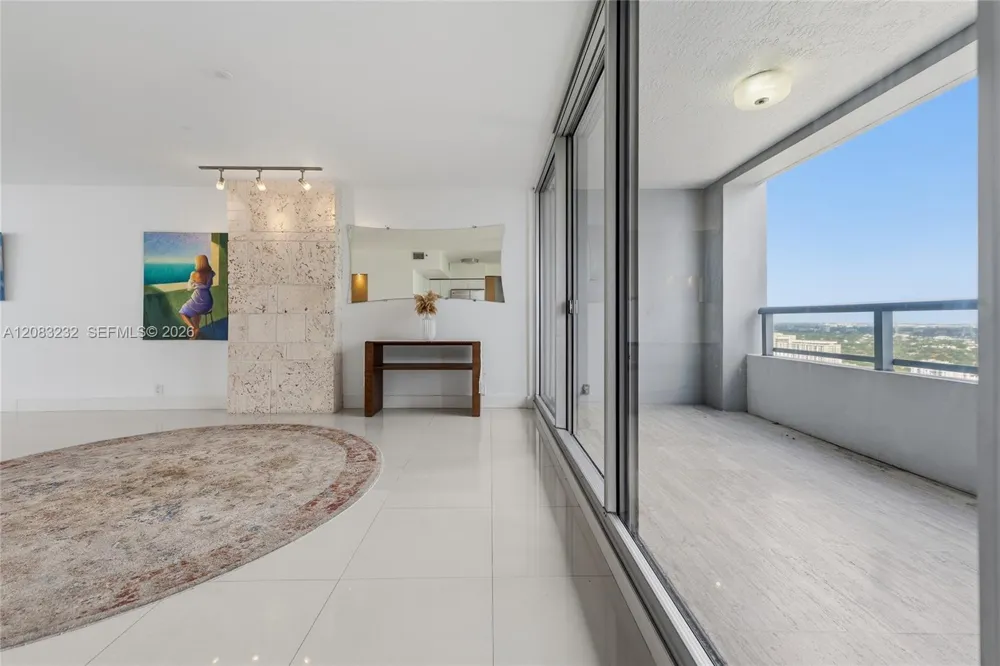 1541 Brickell Ave #B3403 Miami, FL 33129