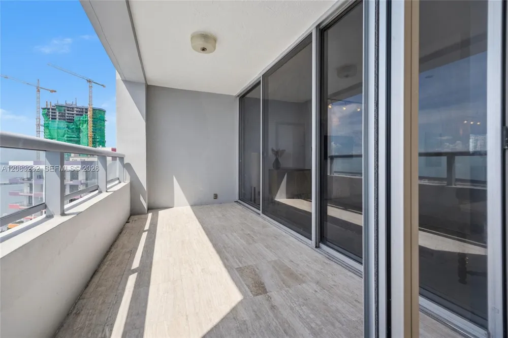 1541 Brickell Ave #B3403 Miami, FL 33129