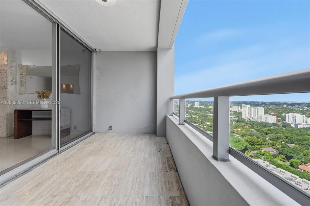 1541 Brickell Ave #B3403 Miami, FL 33129