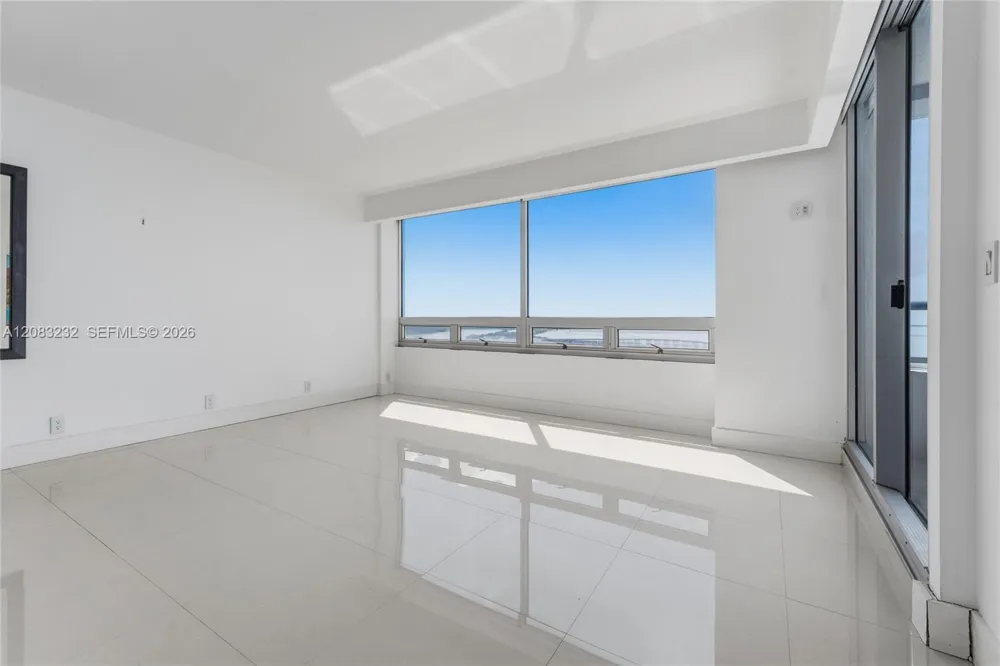 1541 Brickell Ave #B3403 Miami, FL 33129