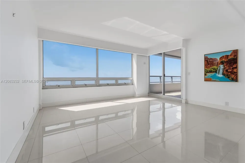 1541 Brickell Ave #B3403 Miami, FL 33129