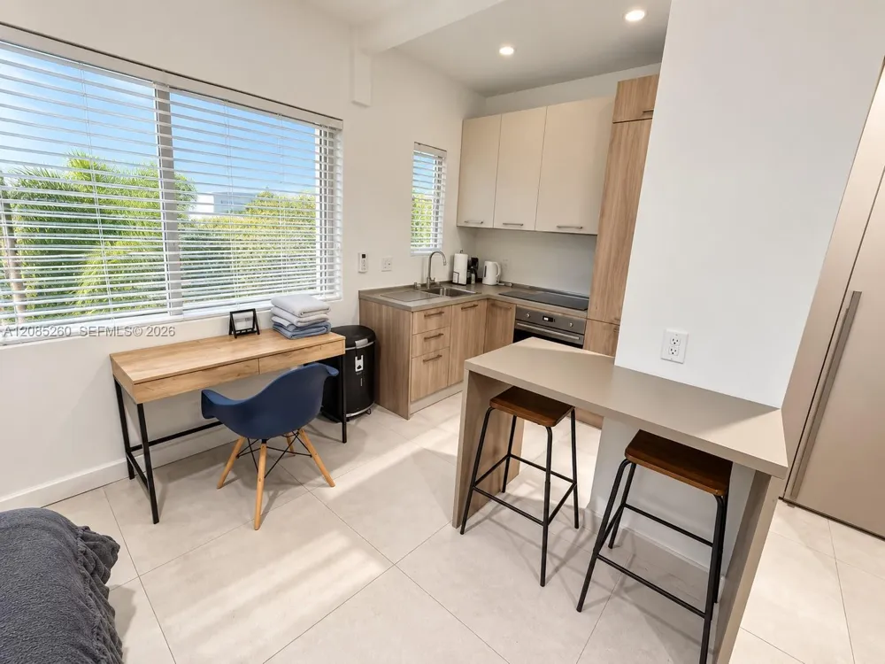 245 NE 33rd St #103 Miami, FL 33137