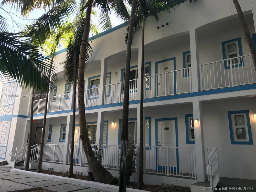 245 NE 33rd St #103 Miami, FL 33137