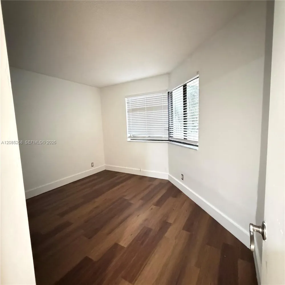 1712 NW 81st Way #1712 Plantation, FL 33322