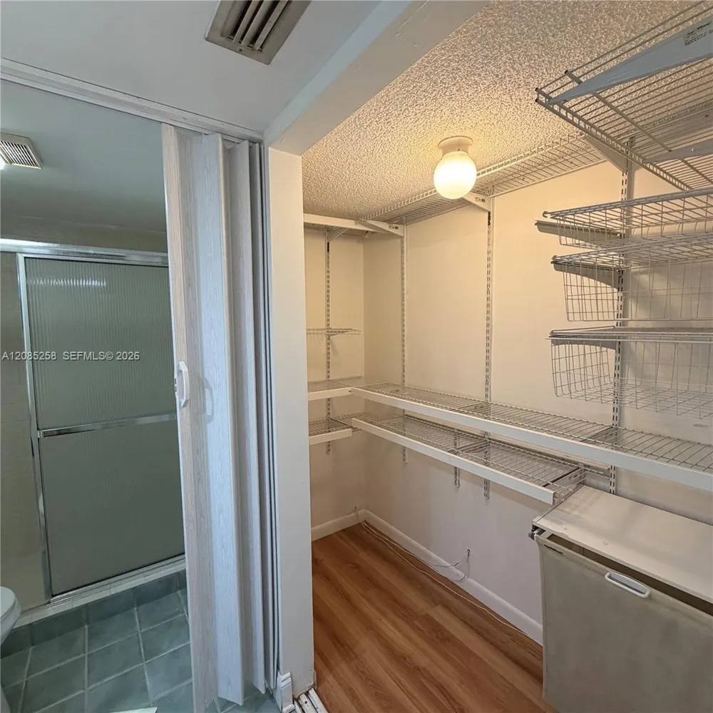 1712 NW 81st Way #1712 Plantation, FL 33322