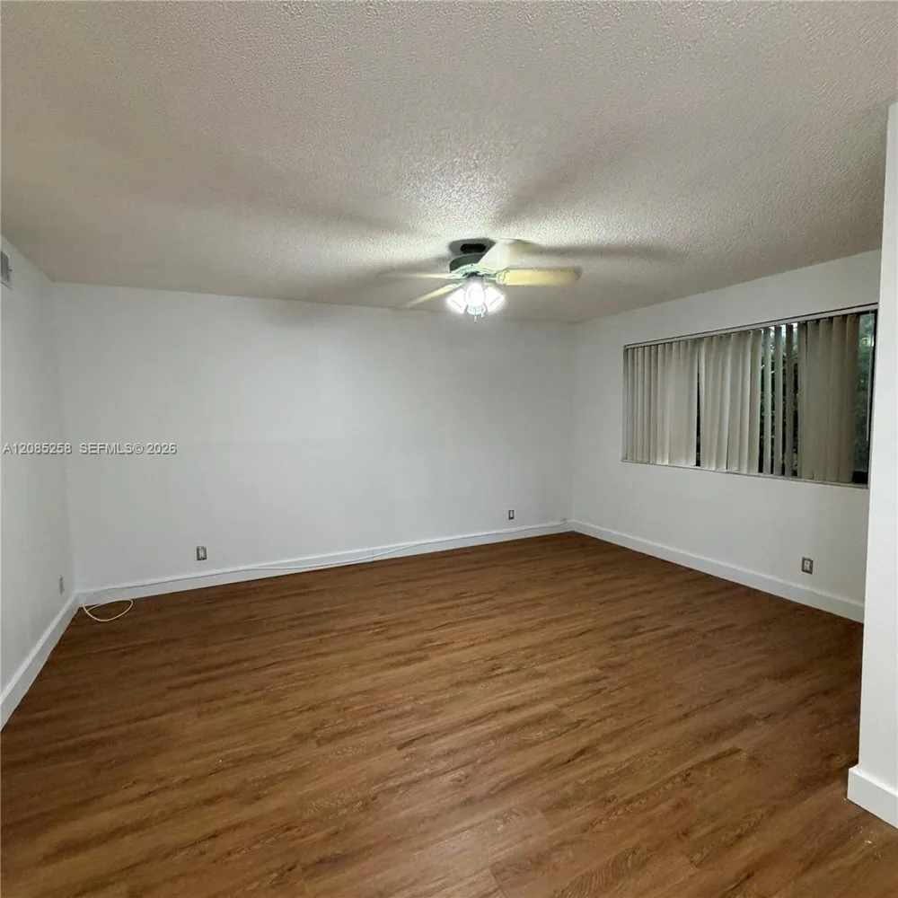 1712 NW 81st Way #1712 Plantation, FL 33322