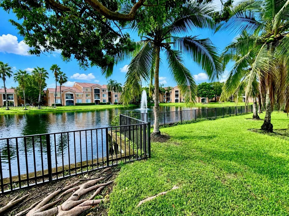 4836 State Road 7 #5308 Coconut Creek, FL 33073