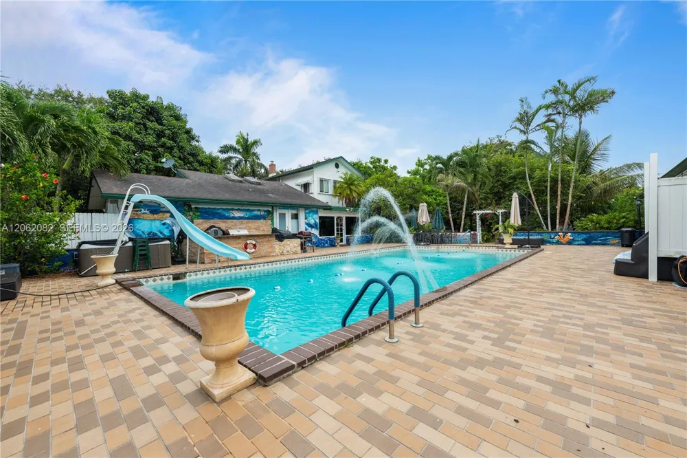 20740 SW 248th St Homestead, FL 33031