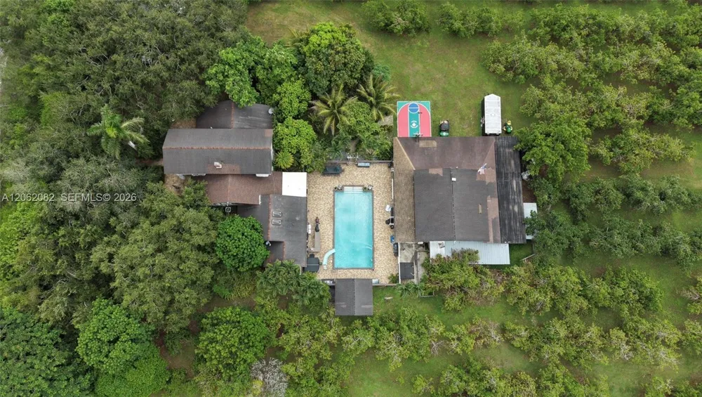 20740 SW 248th St Homestead, FL 33031