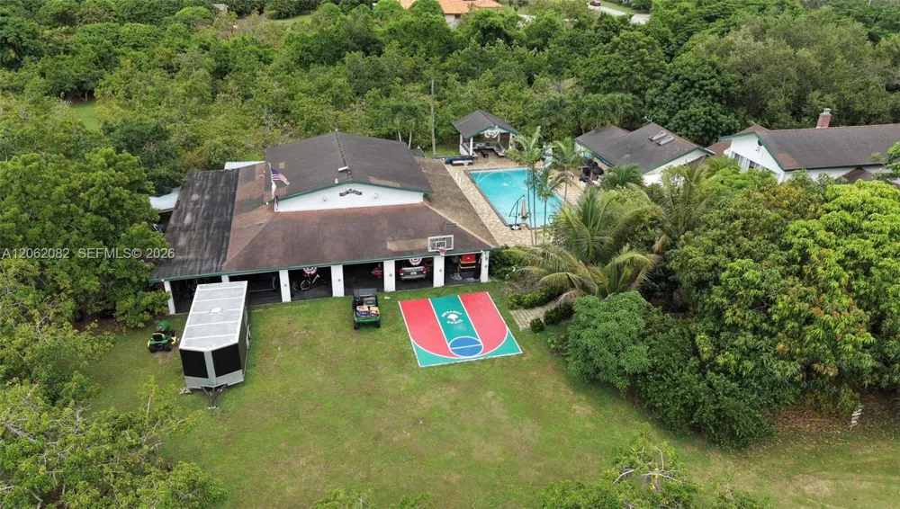 20740 SW 248th St Homestead, FL 33031