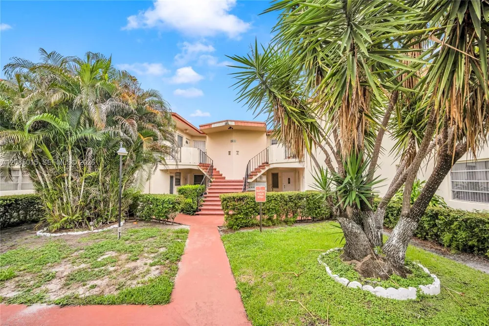 1631 NE Miami Gardens Dr #133 Miami, FL 33179
