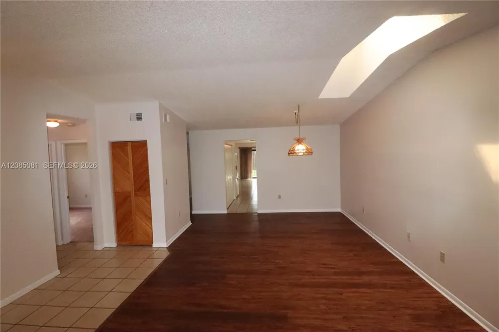 2428 SW 109th Ct Miami, FL 33165
