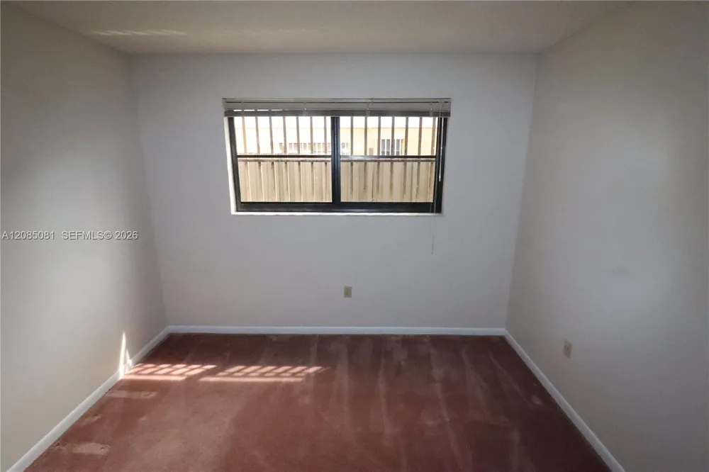 2428 SW 109th Ct Miami, FL 33165
