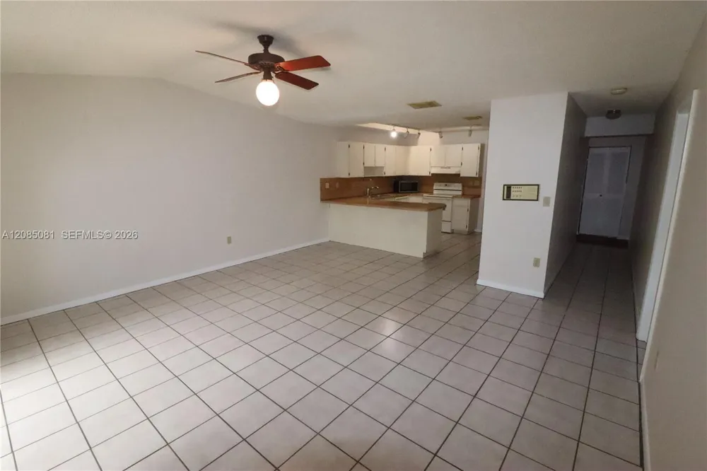 2428 SW 109th Ct Miami, FL 33165