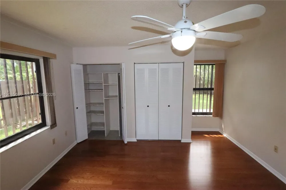 2428 SW 109th Ct Miami, FL 33165