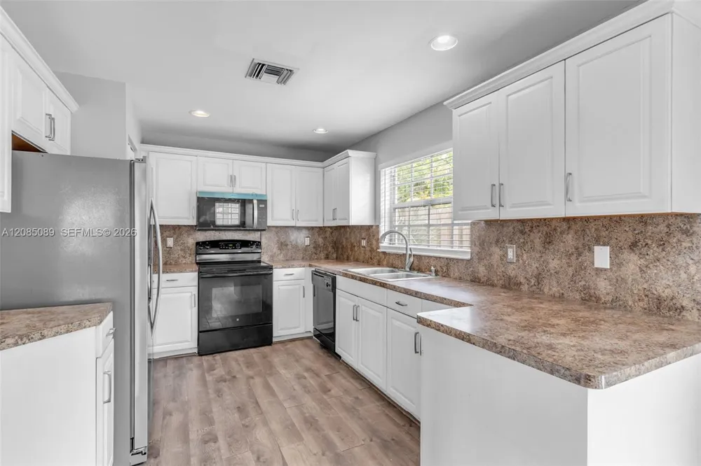 2405 NW 79th Ter #0 Margate, FL 33063