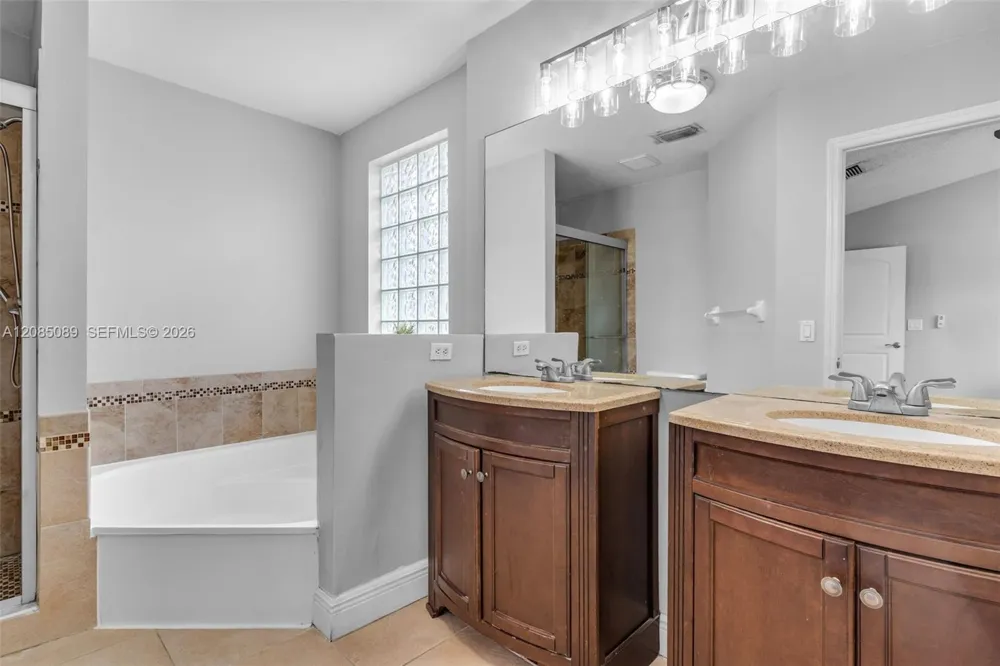 2405 NW 79th Ter #0 Margate, FL 33063