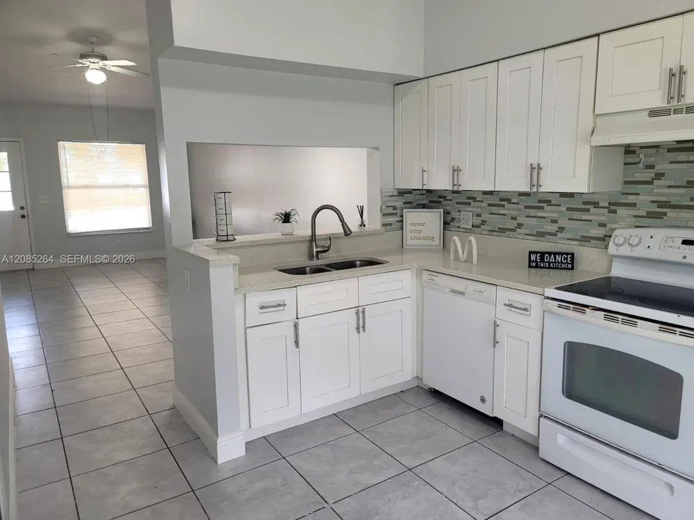 3254 CHESSWOOD AVENUE #3254 Other City - In The State Of Florida, FL 34741
