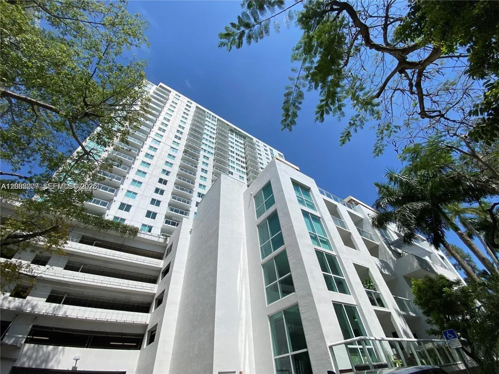 1861 NW S River Dr #804 Miami, FL 33125