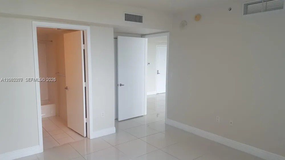 1861 NW S River Dr #804 Miami, FL 33125