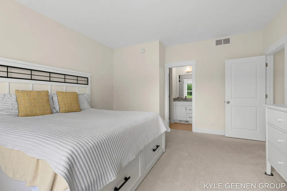 4646 Graystone Road Holland, MI 49423