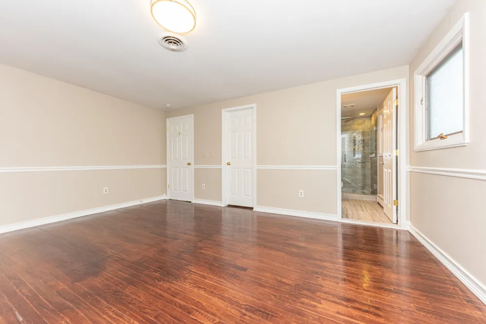 42021 Banbury Court Northville, MI 48168