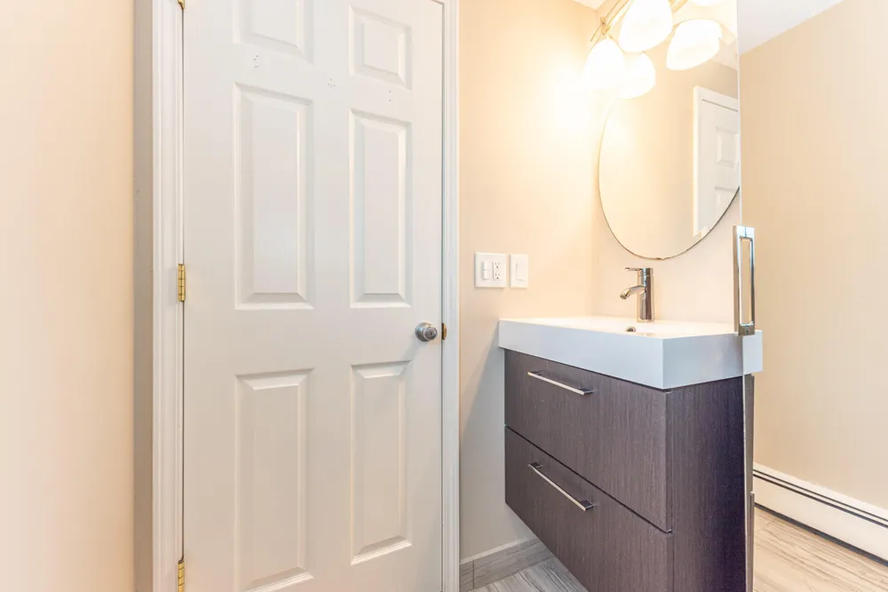42021 Banbury Court Northville, MI 48168