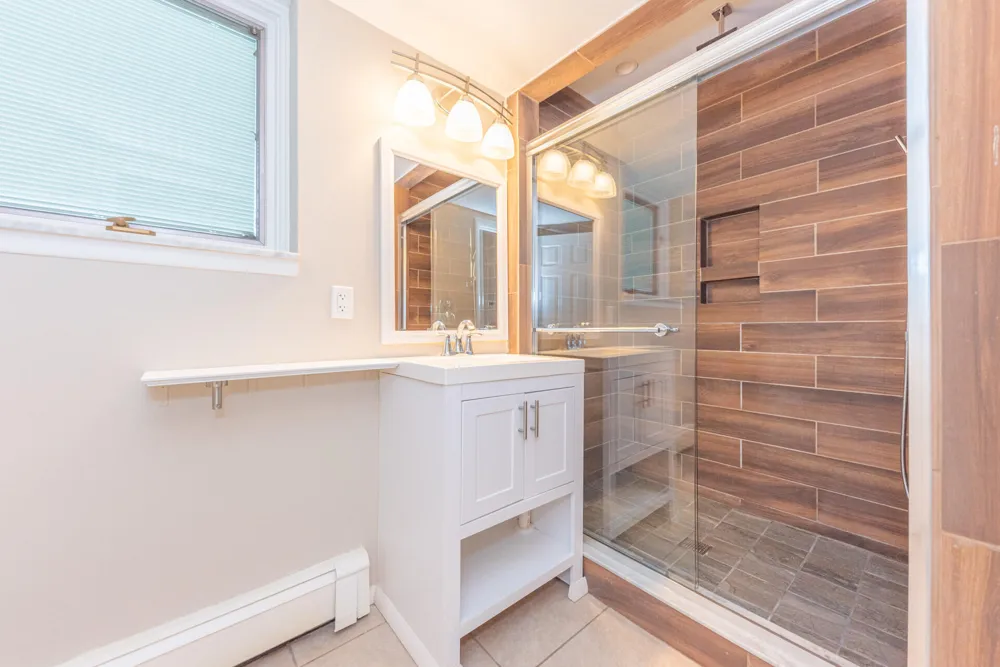 42021 Banbury Court Northville, MI 48168