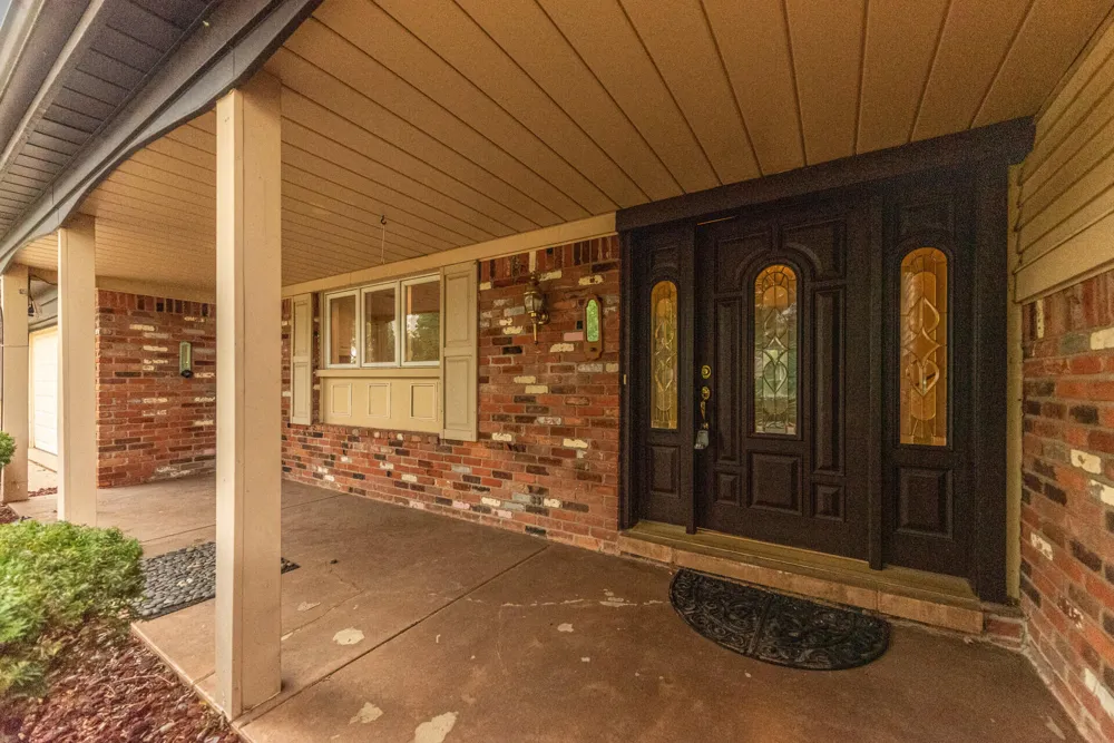 42021 Banbury Court Northville, MI 48168