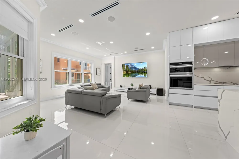 2133 SW 118th Ave Miramar, FL 33025