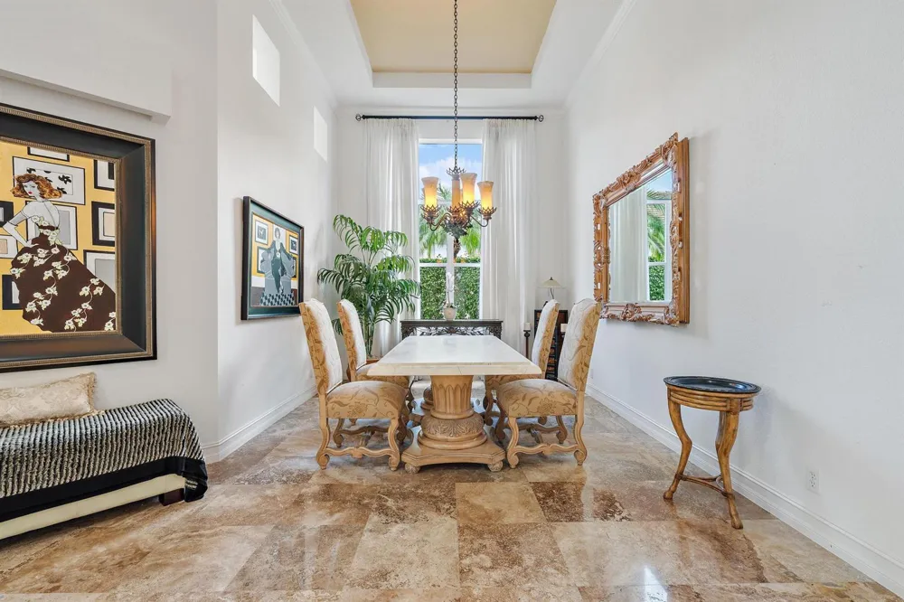 9054 Lakes Boulevard West Palm Beach, FL 33412