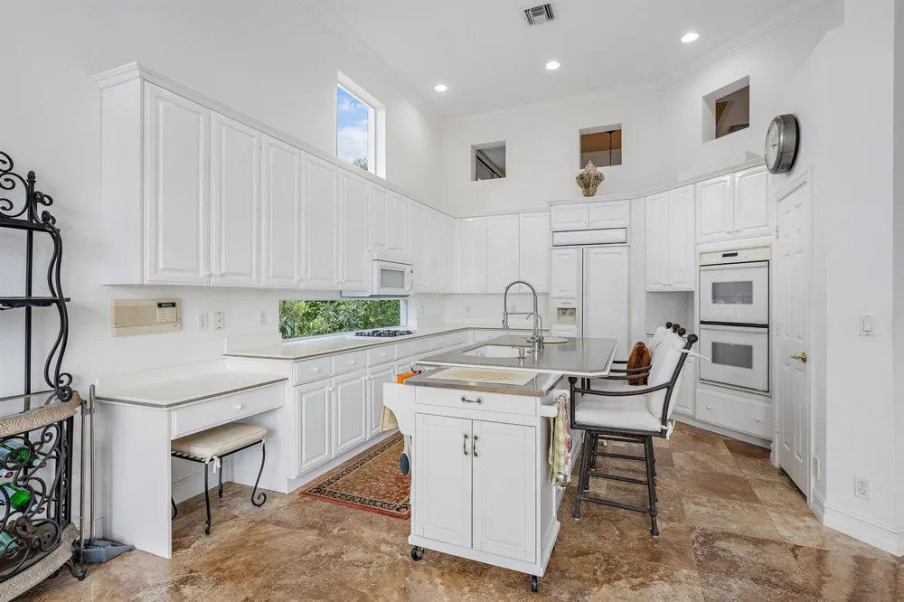 9054 Lakes Boulevard West Palm Beach, FL 33412