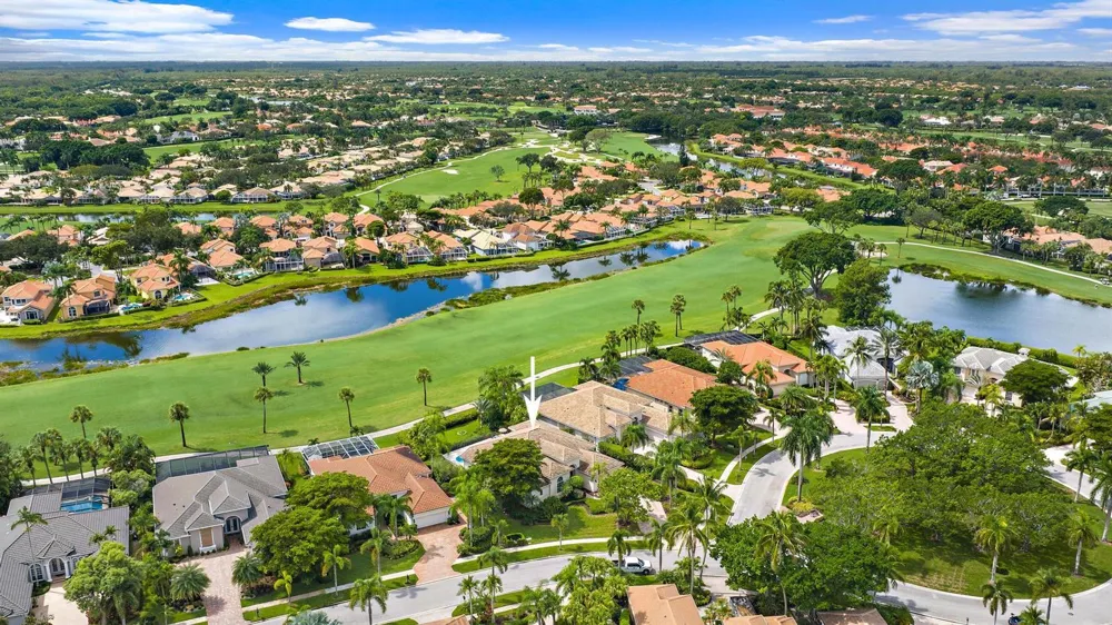 9054 Lakes Boulevard West Palm Beach, FL 33412