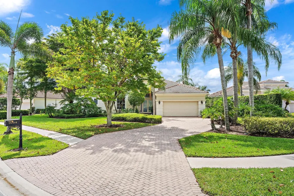 9054 Lakes Boulevard West Palm Beach, FL 33412