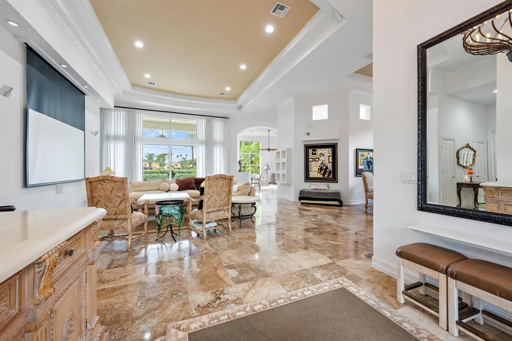 9054 Lakes Boulevard West Palm Beach, FL 33412