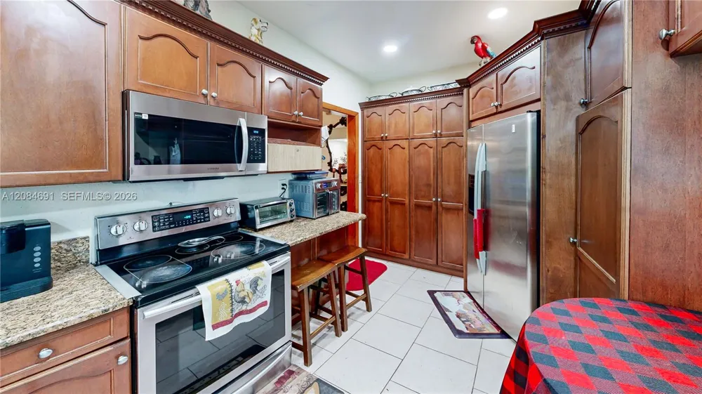 10900 SW 177th Ter Miami, FL 33157