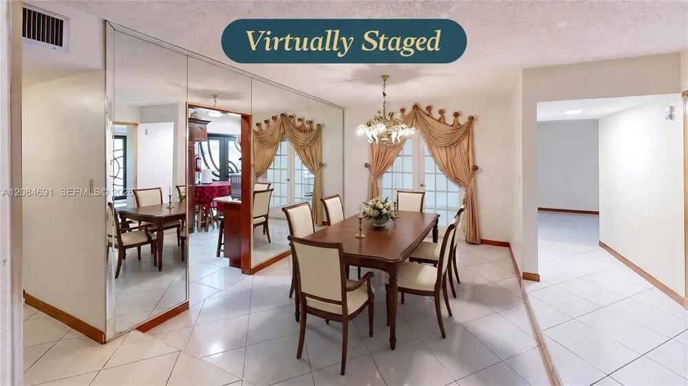 10900 SW 177th Ter Miami, FL 33157