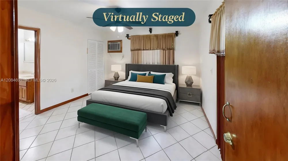 10900 SW 177th Ter Miami, FL 33157